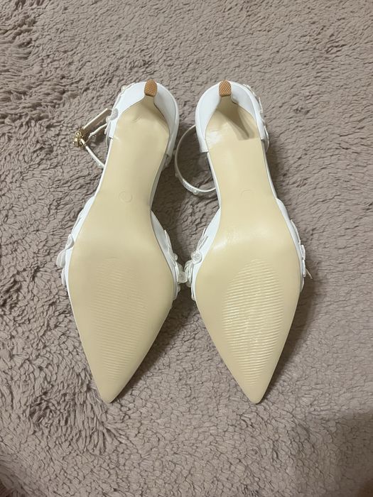 Pantofi cu toc de ocazie