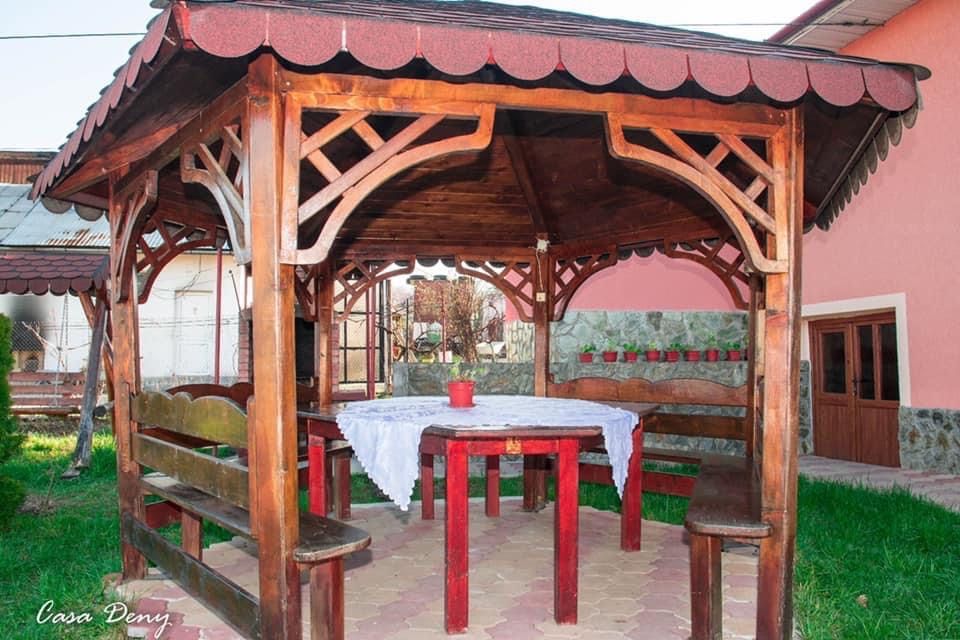 Casa Deny Novaci strada Ranca