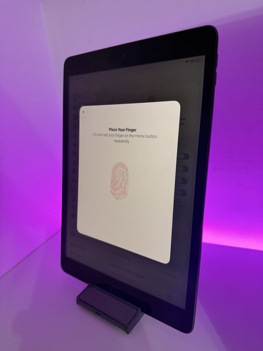 Vand ipad 9 64gb