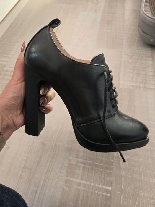 Дамски обувки естествена кожа 37 номер