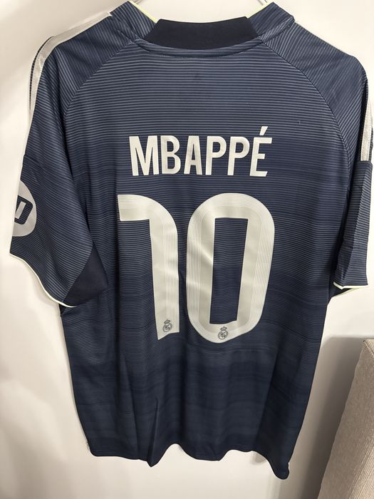 Tricou Mbappe Real Madrid away sezonul nou fotbal