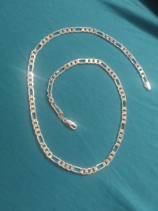 Масивен сребърен ланец, масивна сребърна гривна. В кутия