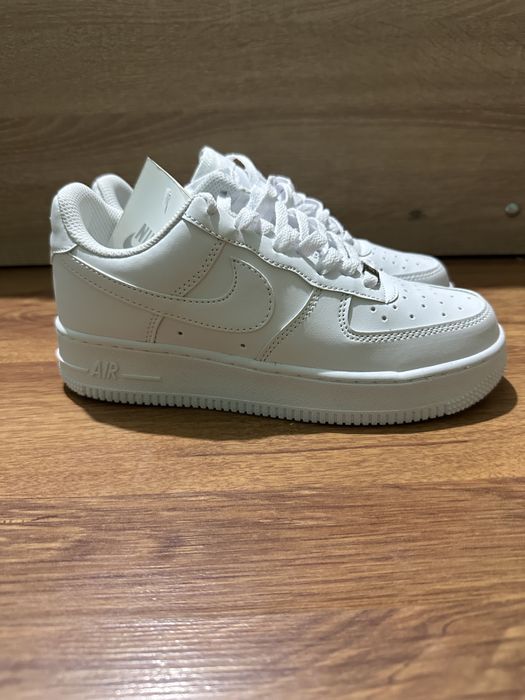 Nike airforce 1 noi cu eticheta