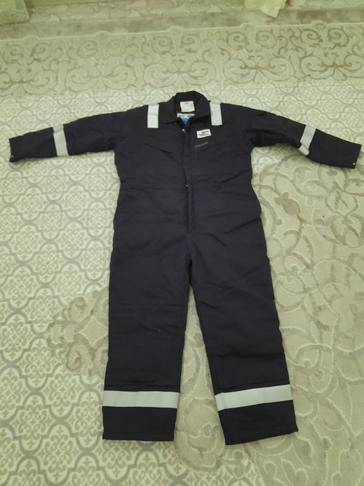 Продам спецодежду