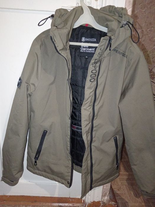 Продам мужскую куртку