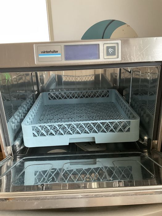 Masina de spalat vase/pahare profesionala HORECA winterhalter UCL