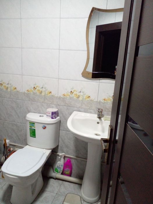 Kvartira sotiladi sharq 1