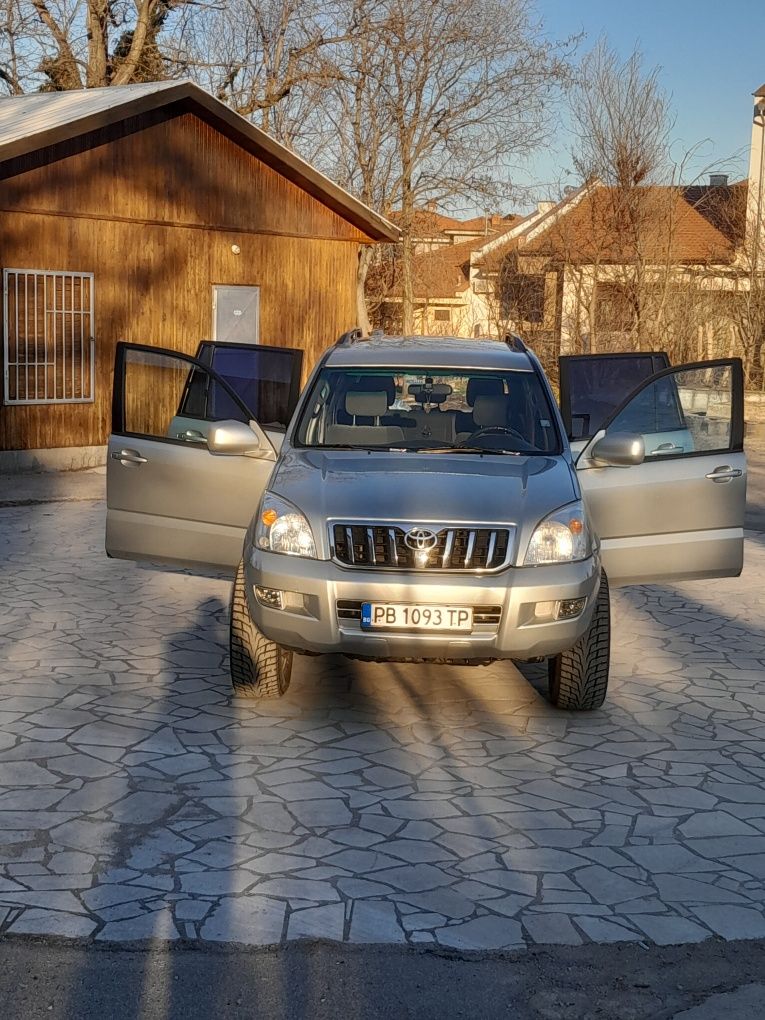Toyota Land Cruiser