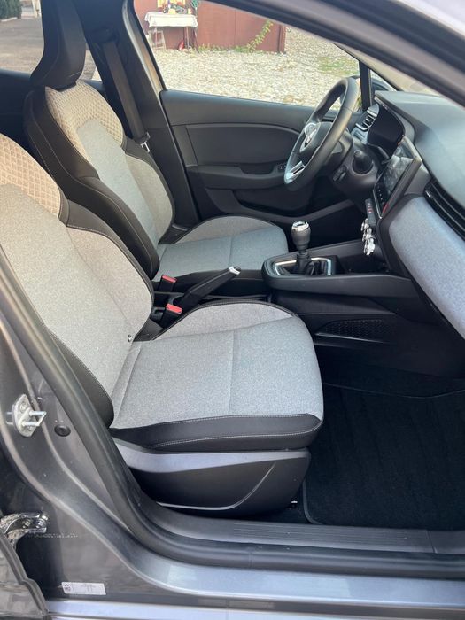Mitsubishi Colt 2024 avariat 9375 km, AVARIATE