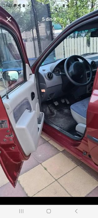 Vând Logan 1.5 dci in perfecta stare de funcționare