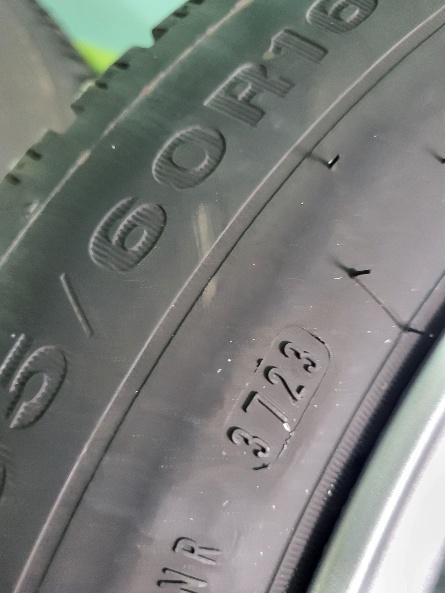 2 бр 205/60/16 Dunlop дот 2023г зимни гуми