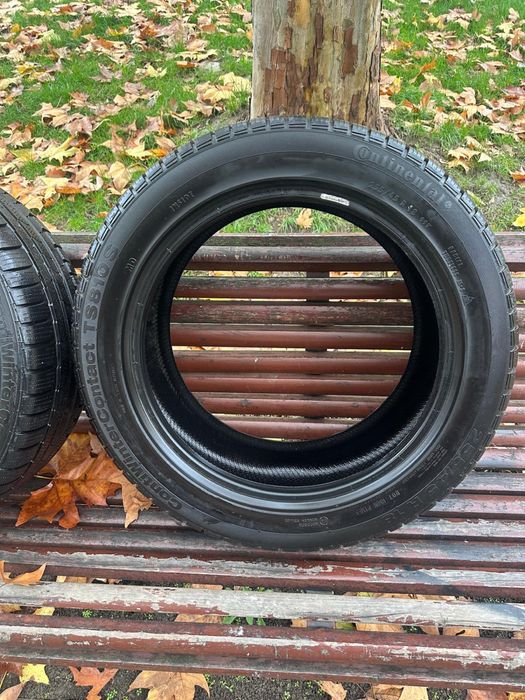 2 anvelope iarna Continental 255/45/R18