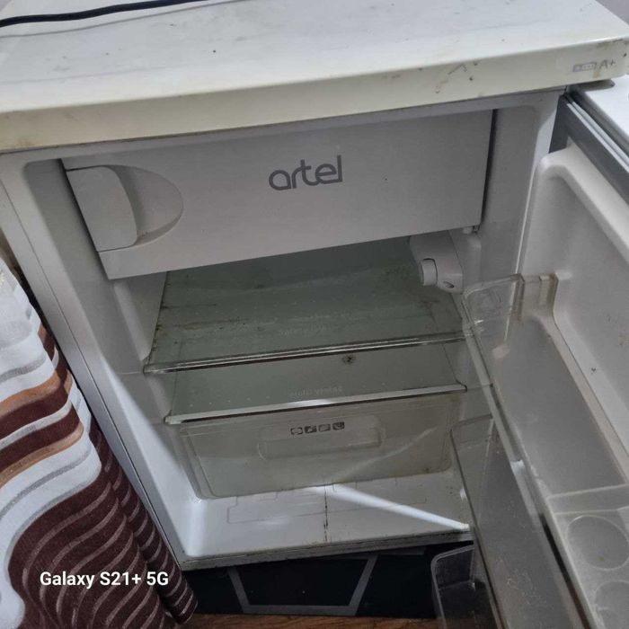 продаётся холодильник  б/у   г.Чирчик