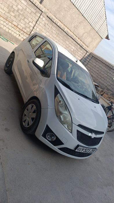 Chevrolet spark 2014 yil