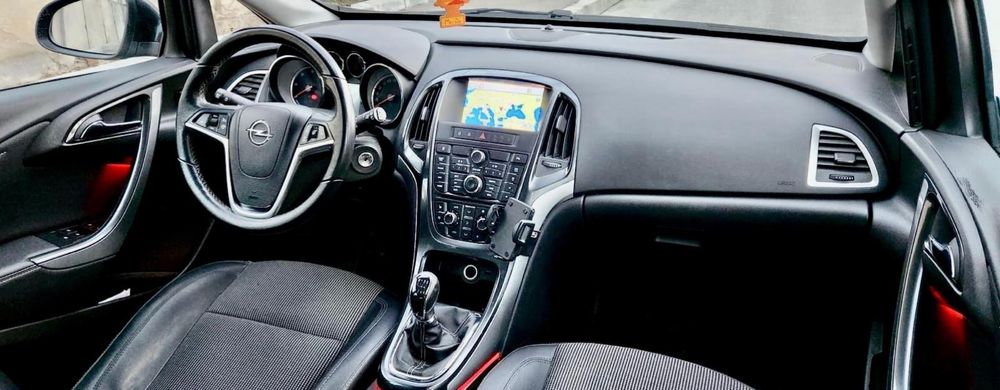 Opel Astra J 2.0 CDTI 163 CP