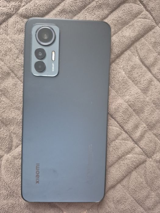 Продам Xiaomi Mi 12 lite