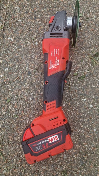 Vând flex Milwaukee FSAG125X, polizor unghiular