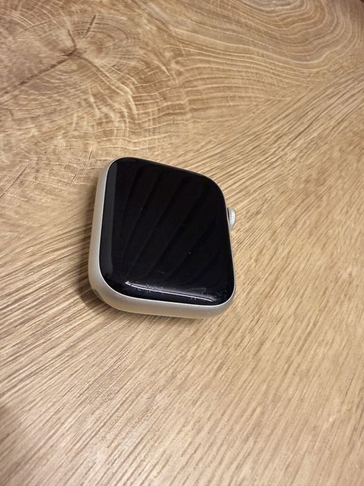 Apple Watch seria 7 45mm