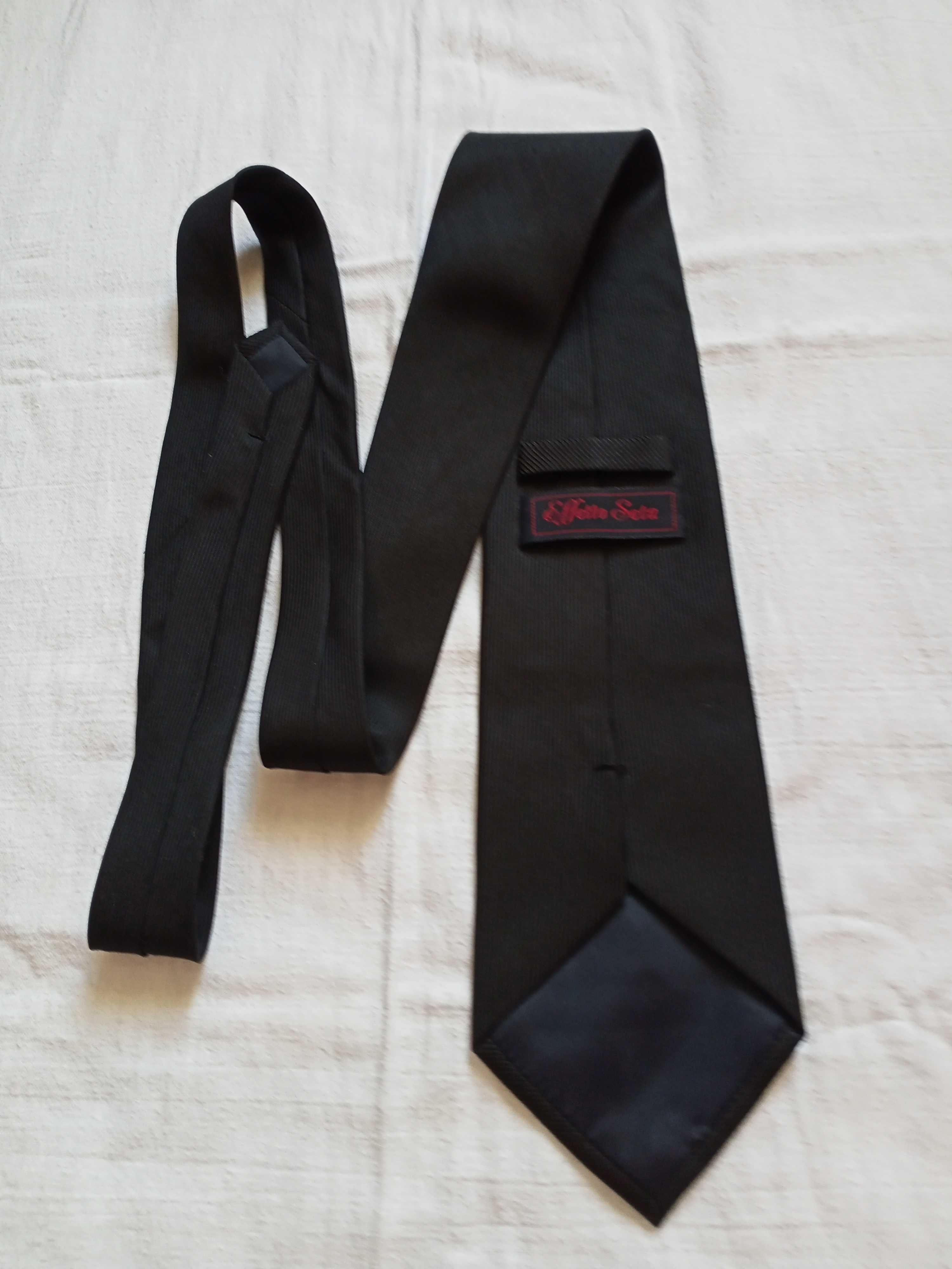 Продам мужской галстук.