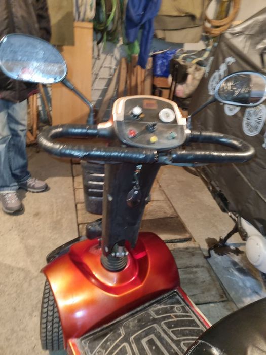 Количка за инвалиди