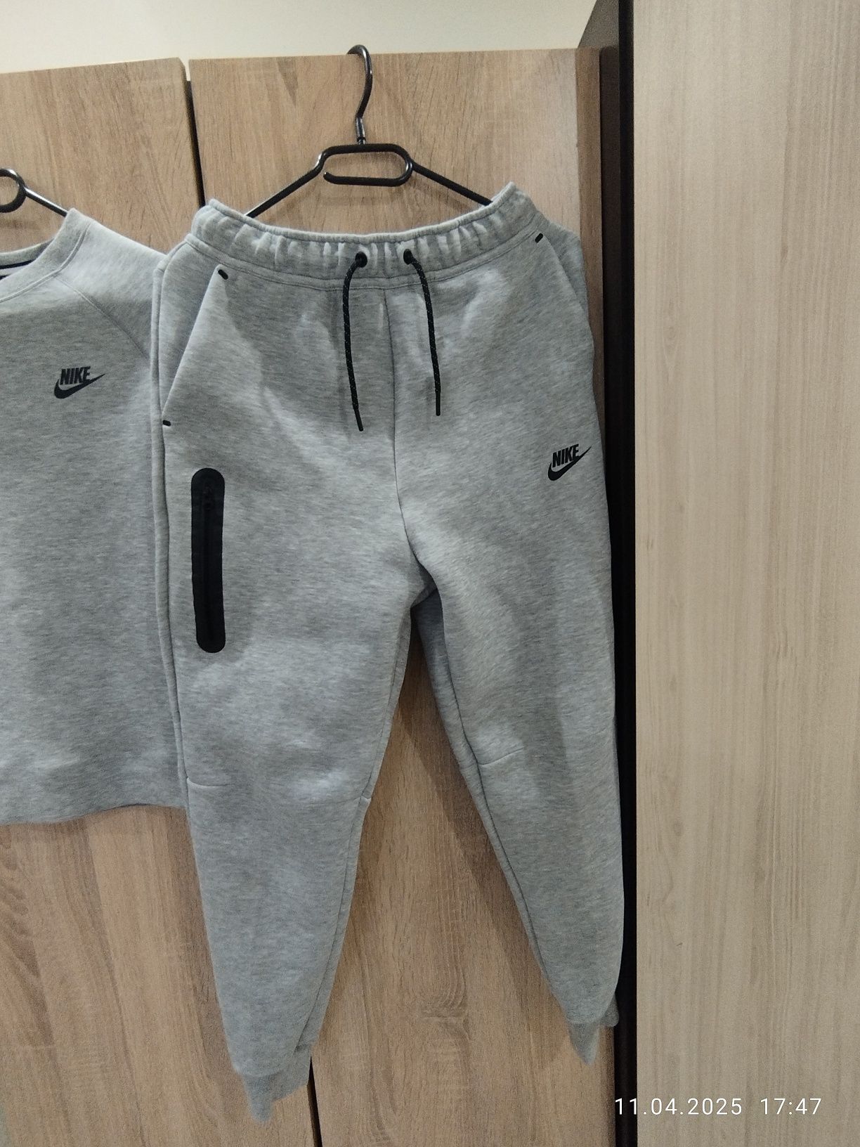 Оригинален екип Nike tech fleece