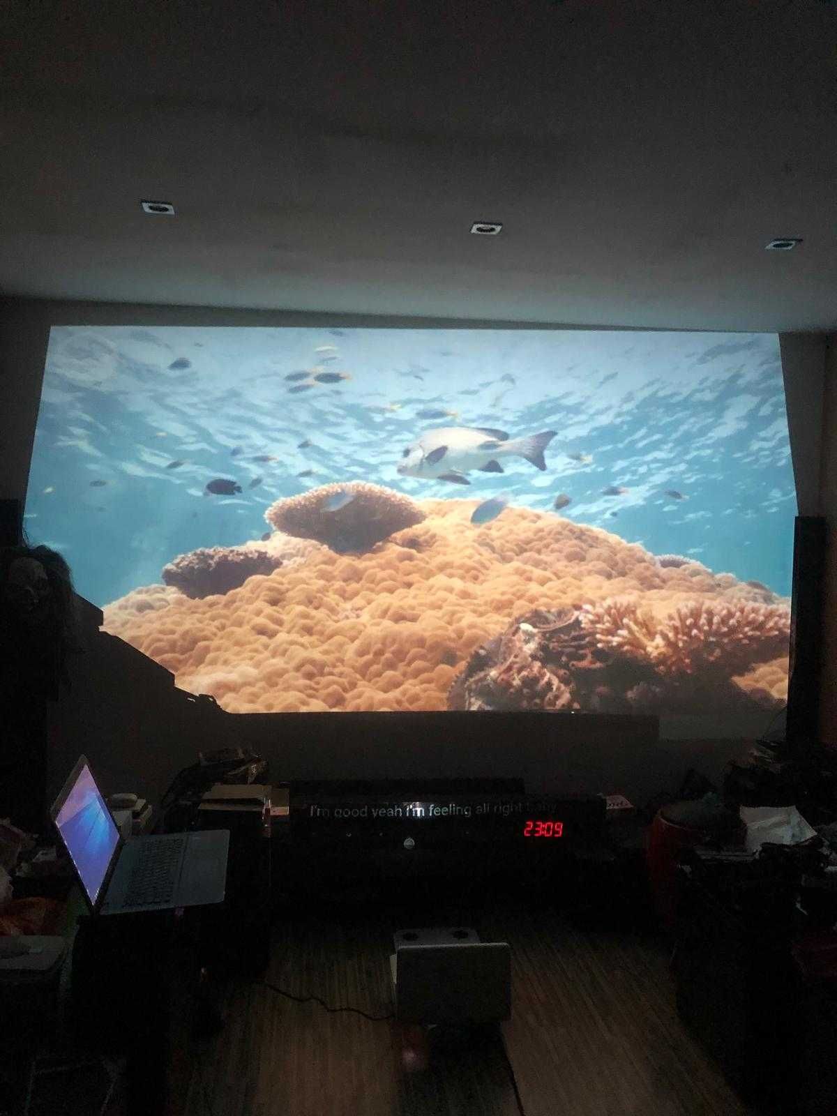 Videoproiector Benq 3D MW851UST, Short Throw - citeste anunt