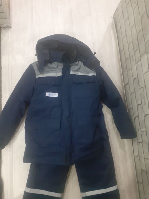 Продам зимнюю спецодежду