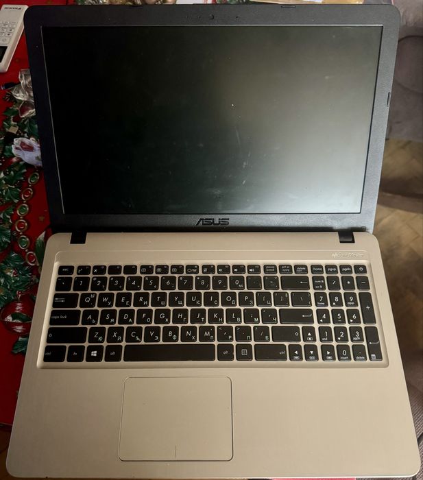 Лаптоп ASUS X540NV