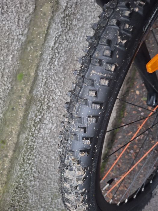 Bicicleta mtb carbon Cube