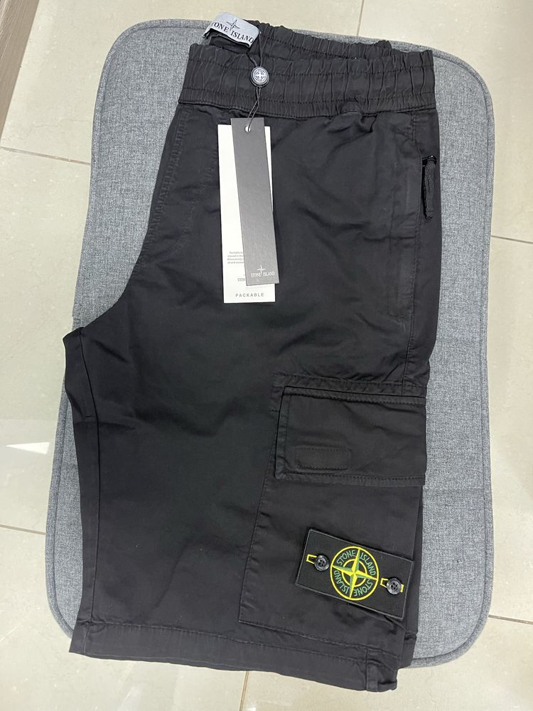 Pantaloni scurti Stone Island