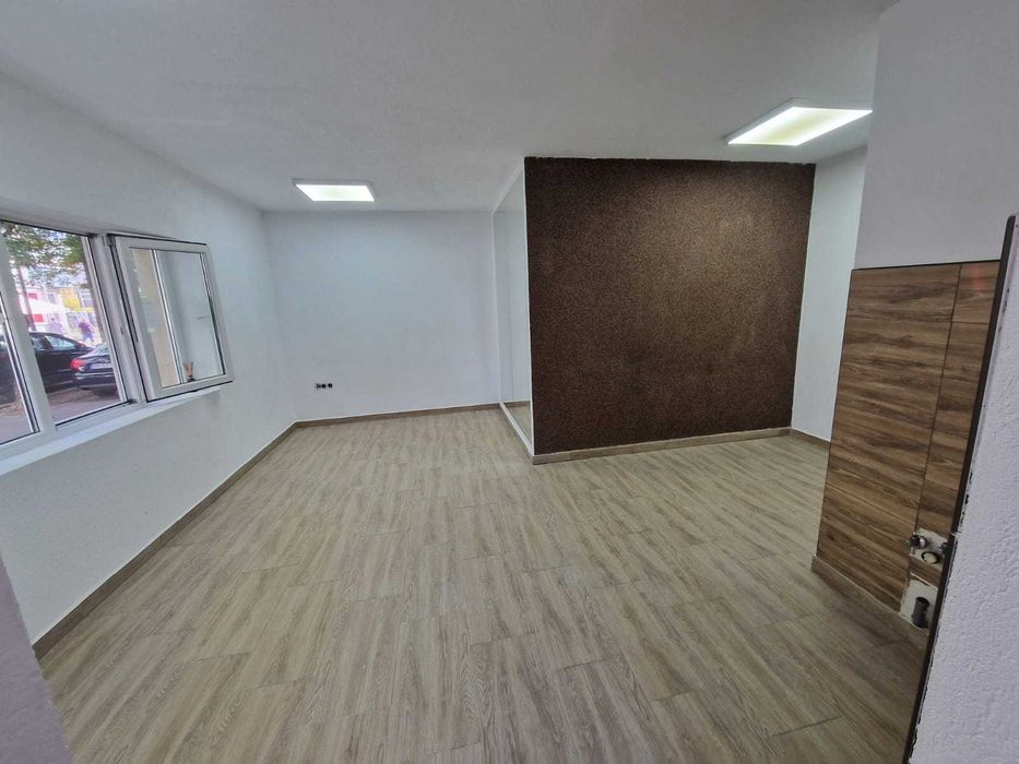 Spatiu de inchiriat ,parter