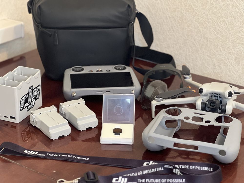 Dji mini 4 pro combo plus