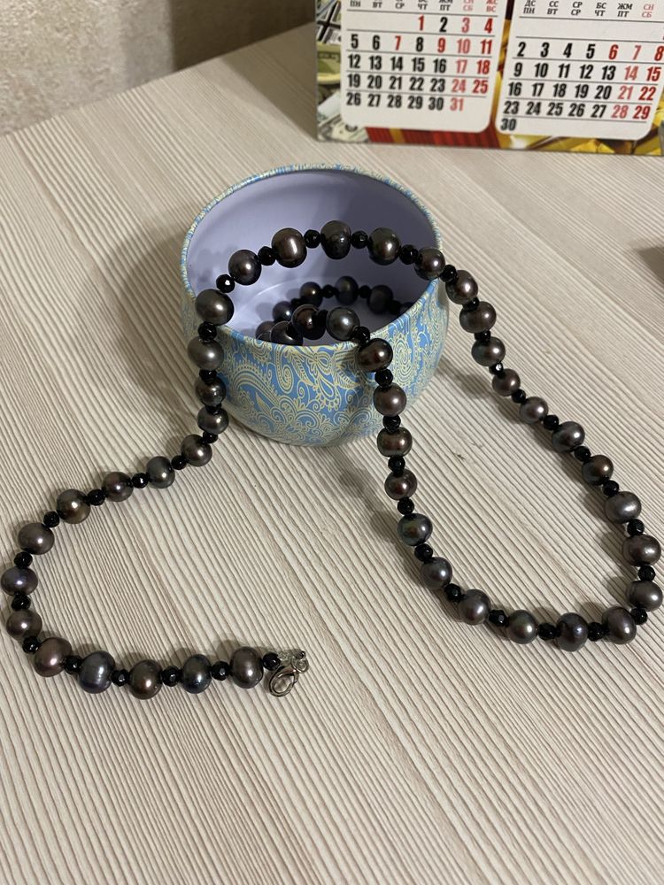 Продам бусы    с жемчугом