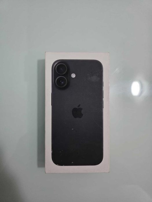 iPhone 16 Black 128 GB