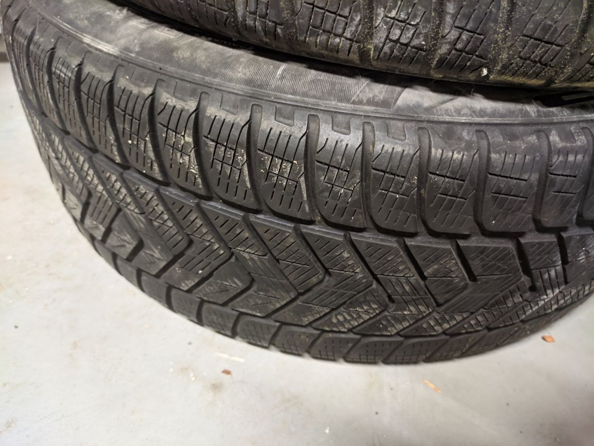 Anvelope iarna 235/50/18 Pirelli Scorpion runflat