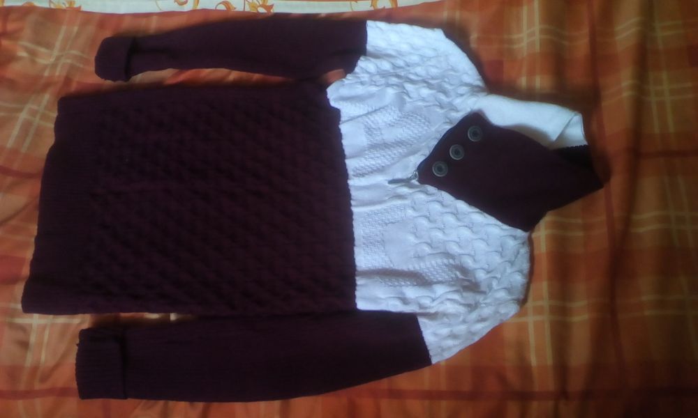 Pulovere pt. copii de 12-14 ani din pna