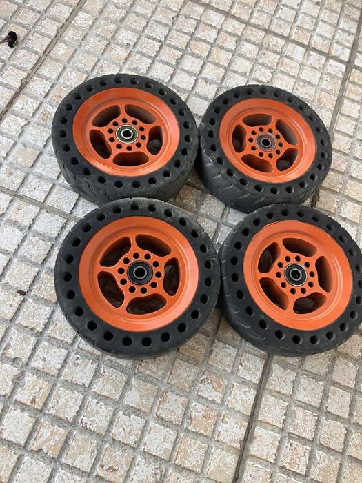 Електрически скейтборд