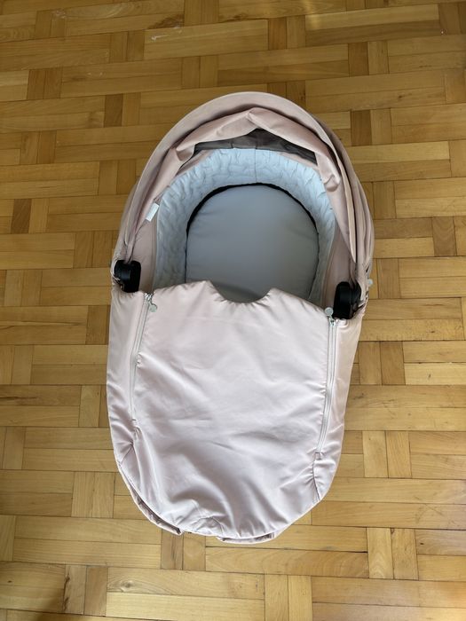Количка 2 коша Stokke Xplory V6 Limited Edition + Stokke BeSafe