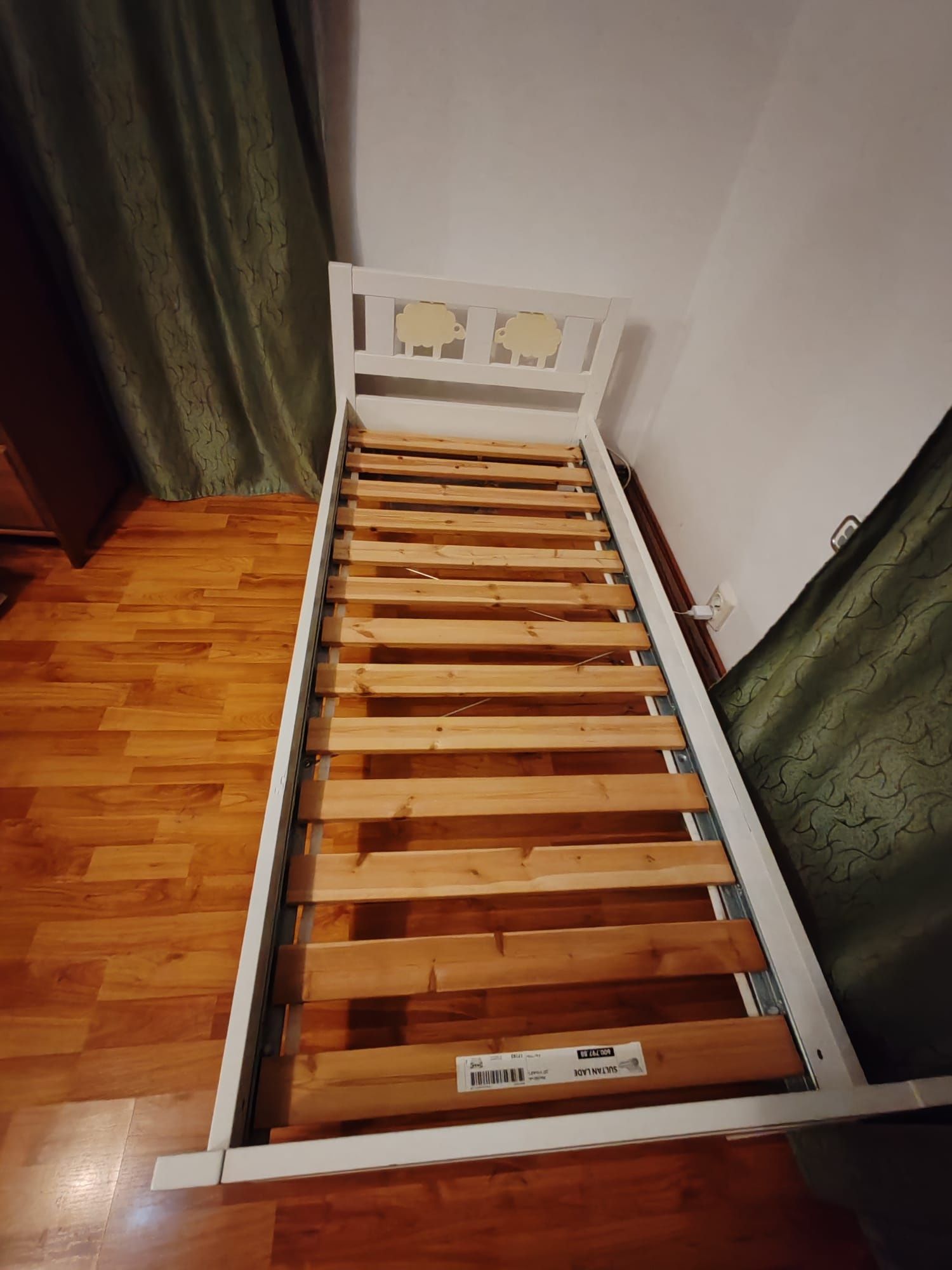 Vand pat pentru copii Ikea