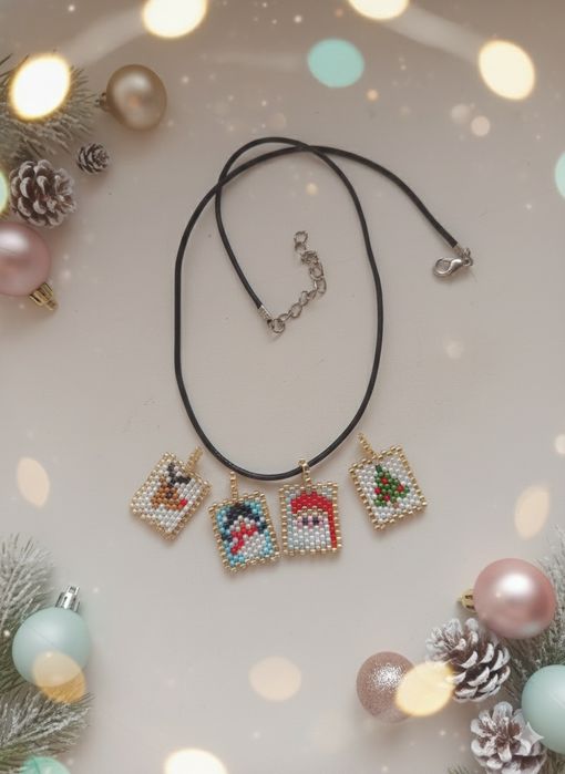 Новогодние украшения из бисера!!