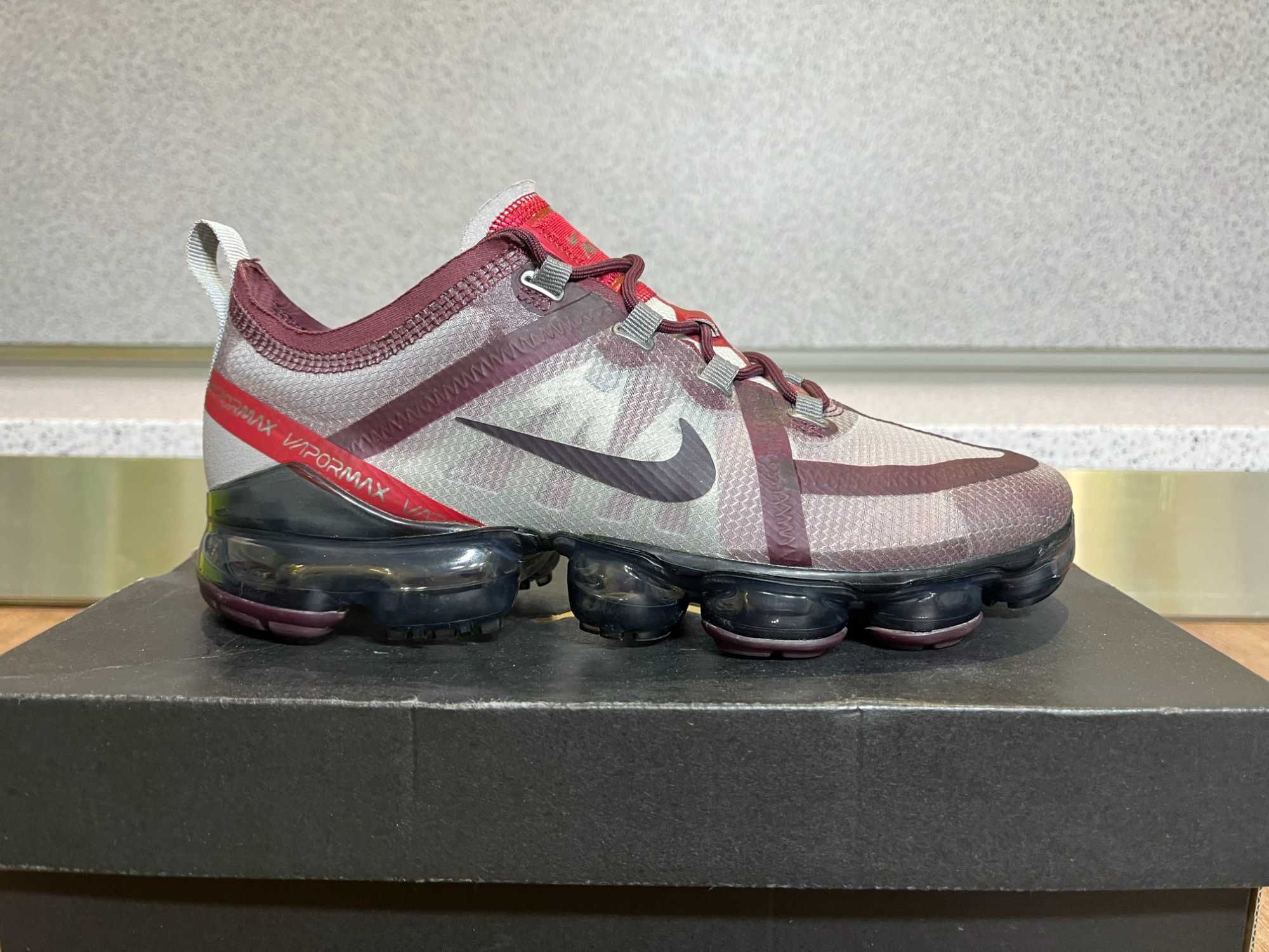 ОРИГИНАЛНИ *** Nike Air VaporMax 2019 / "Night Maroon"