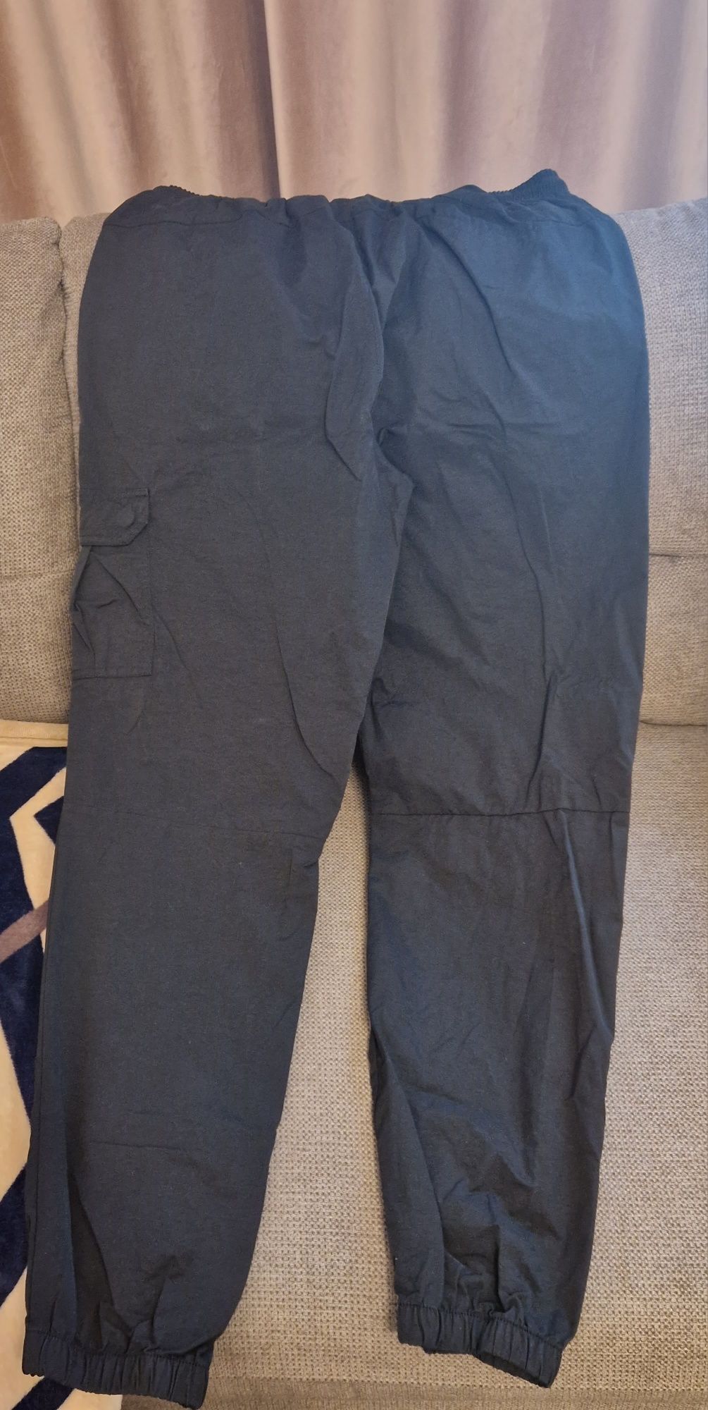 Pantaloni ellesse