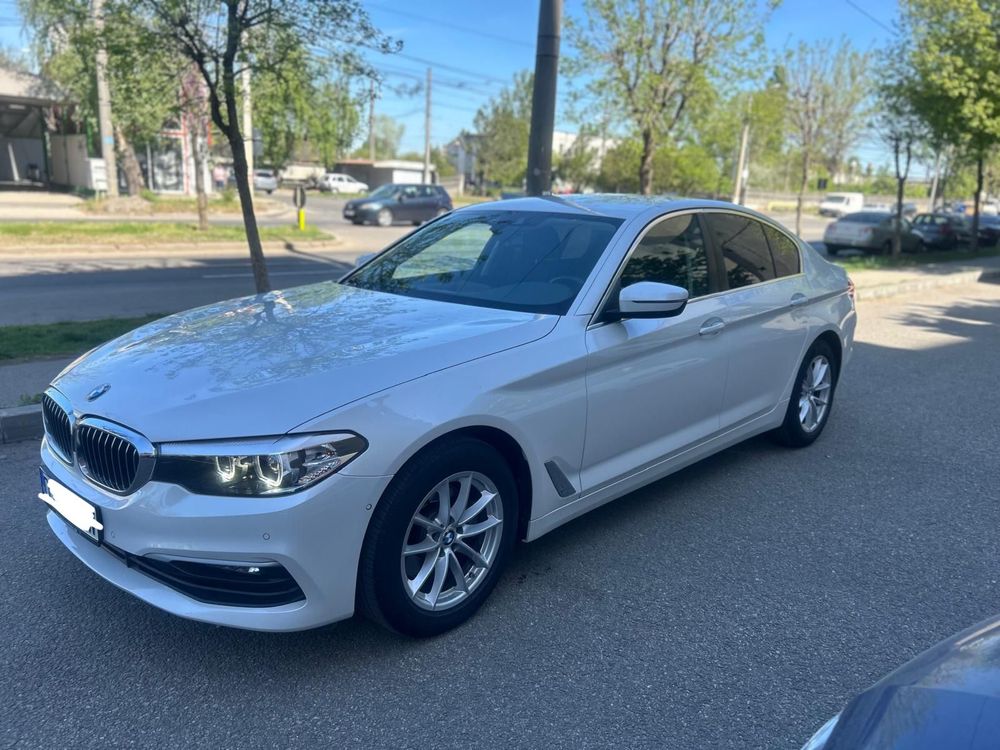 BMW 520d,G30 2018(masina este batuta de piatra)