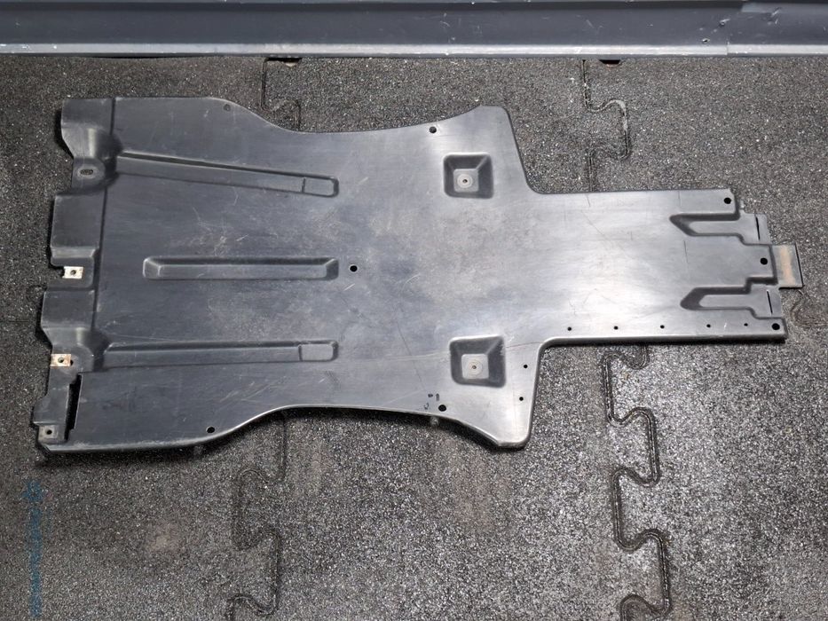 Scut motor VOLKSWAGEN TOUAREG 7LA, 7L6, 7L7 2002 - 20133.0 V6 TDI BKS,