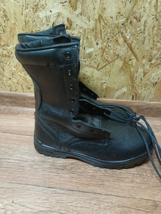 Продам берцы зимние