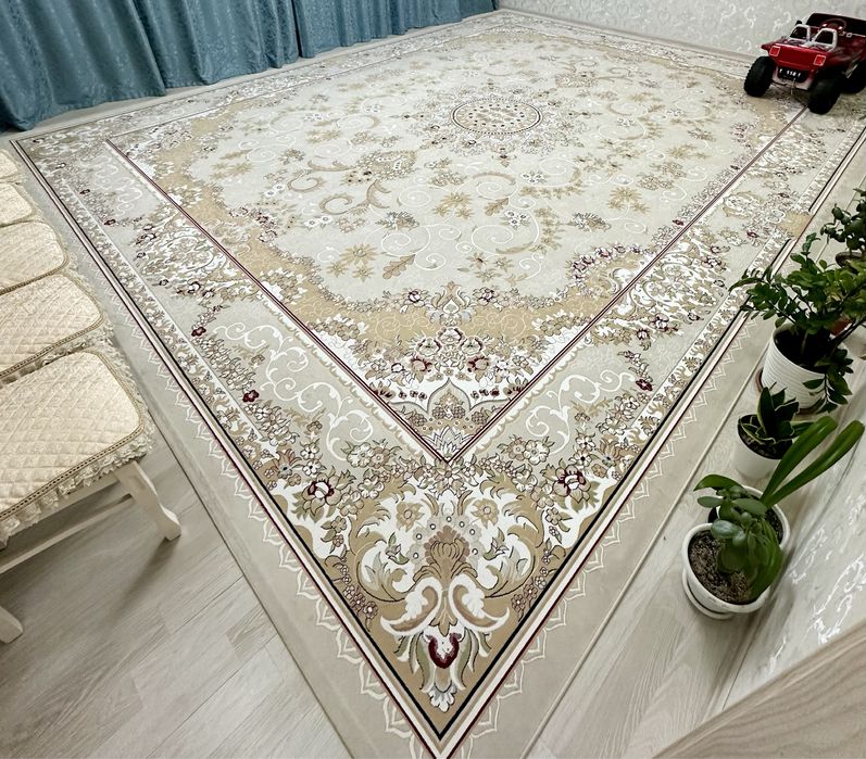 Ковер в хорошем состоянии, 5*6