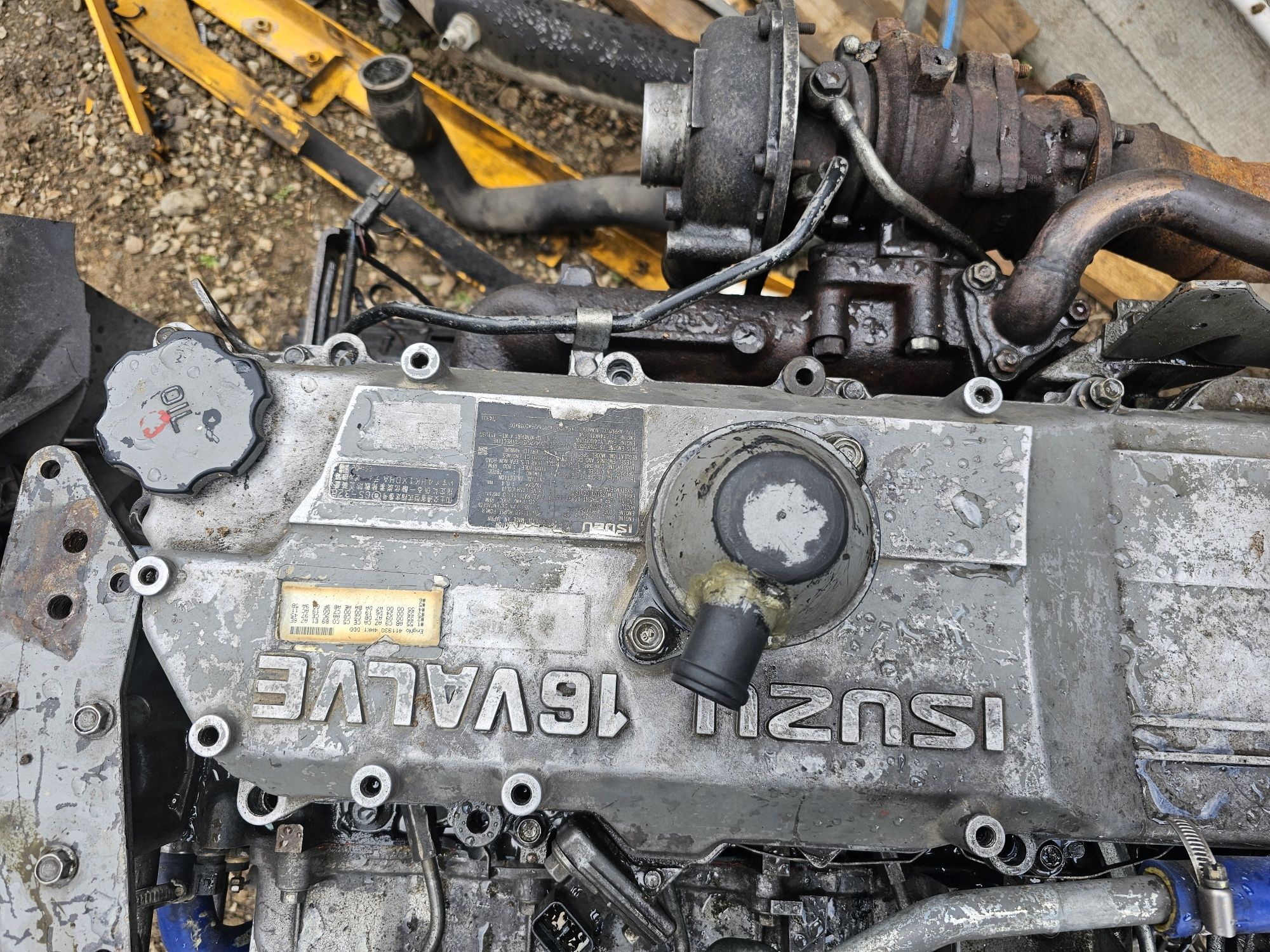 Двигатель исузу 4hk1