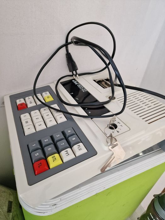 Стар касов апарат