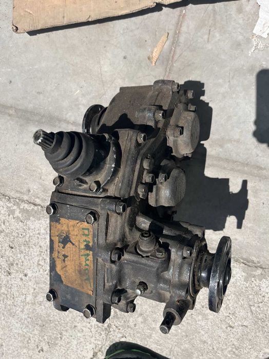 продавам раздатърна кутия за уаз 3160