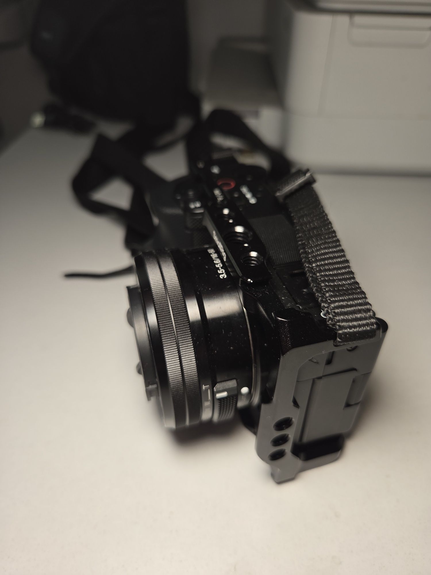 Sony  ZV-E10 Mirrorless pt Vlogging 4K cu obiectiv